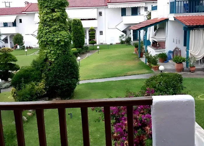 Serenity 度假居 *